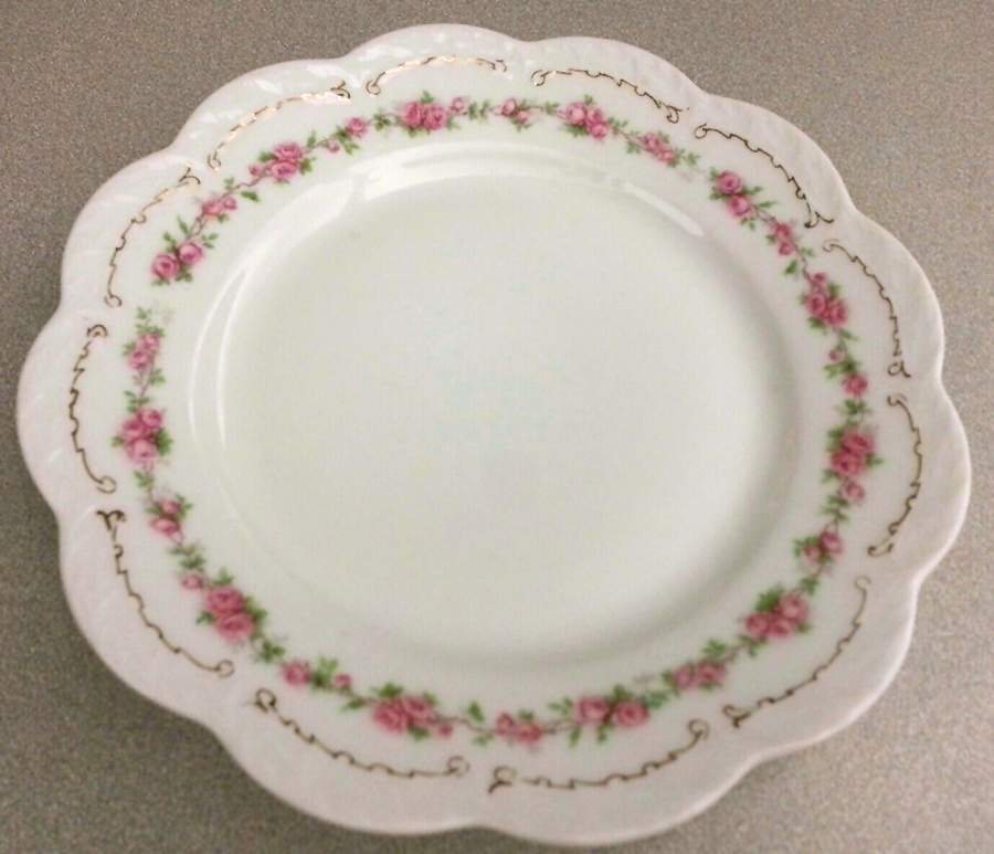 BAV213 Dinner Plate by Bavaria-1
