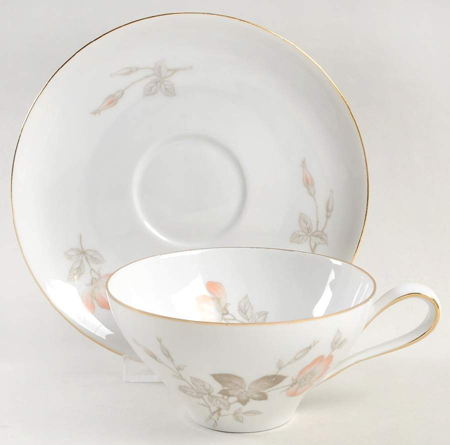 BAV62 Flat Cup & Saucer Set by Bavaria-1