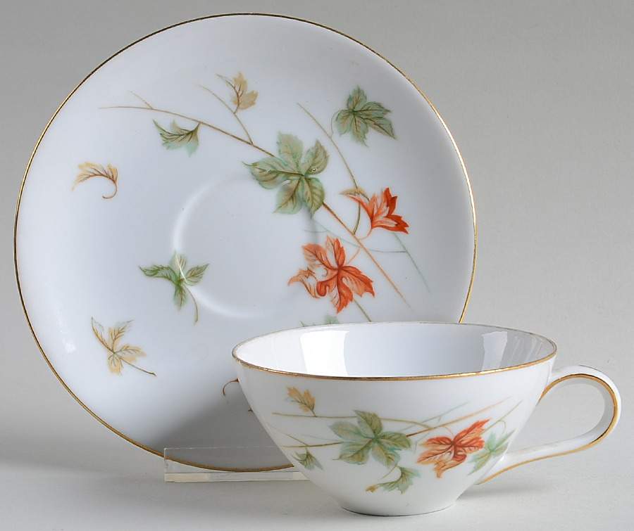 BOR1 Flat Cup & Saucer Set by Borsumy-1