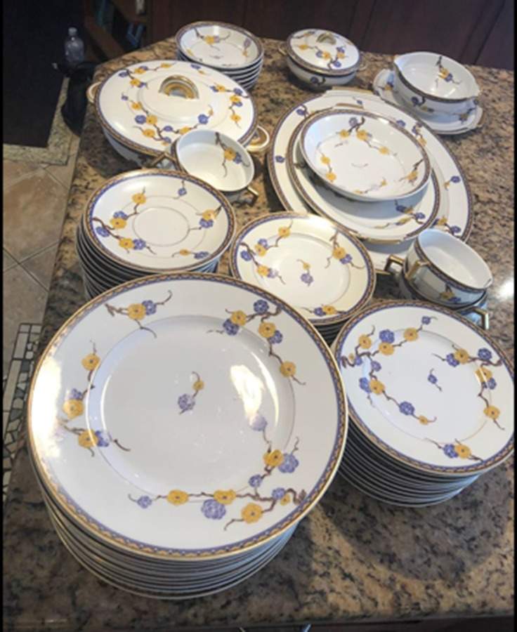 BER420 Dinner Plate by Bernardaud-1