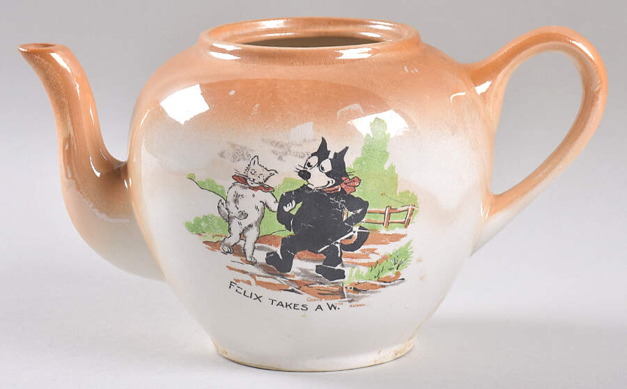 Felix the Cat Teapot No Lid by Bennett Potteries-1