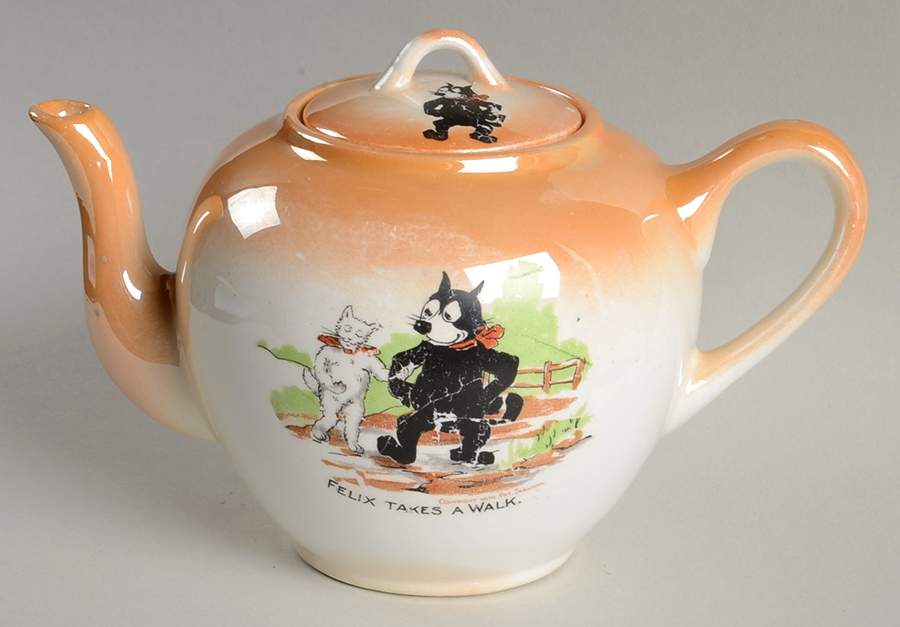 Felix the Cat Teapot & Lid by Bennett Potteries-1