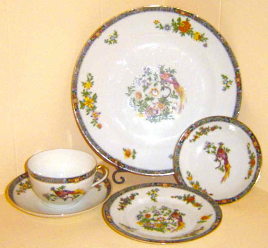 BCO25 Dinner Plate by Bloch & Co-1