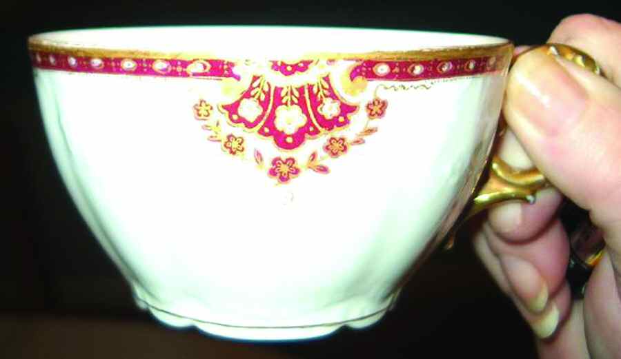 ILI4 Footed Cup by Imperial Limoges-1