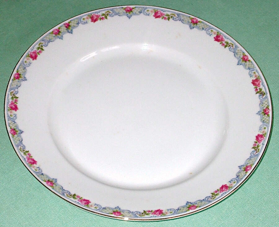 BCO42 Dinner Plate by Bloch & Co-1