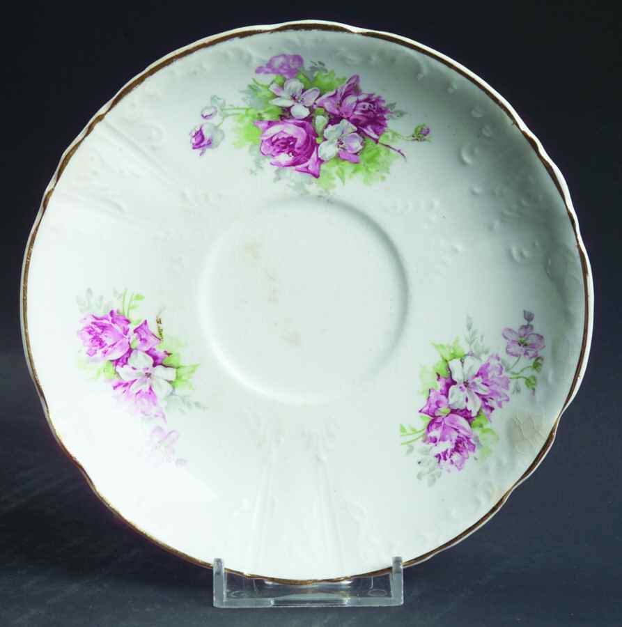 BUL46 Saucer by Burgess & Leigh-1