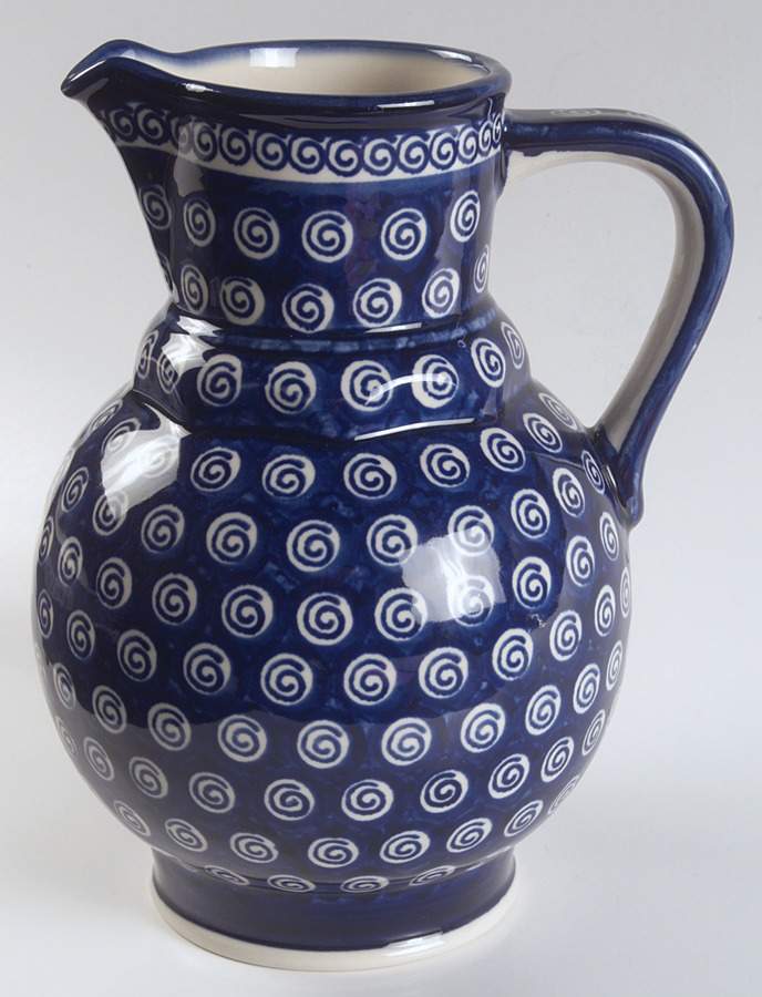 A174 72 Oz Pitcher by BOLESLAWIEC-1