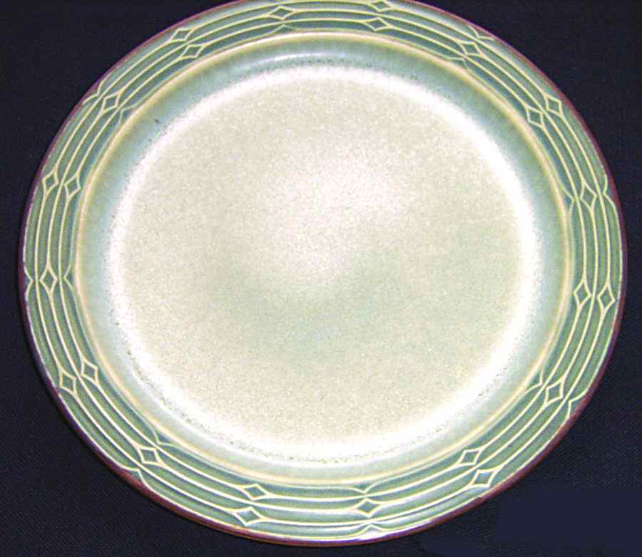 Rune Dinner Plate by Bucka & Nissen-1