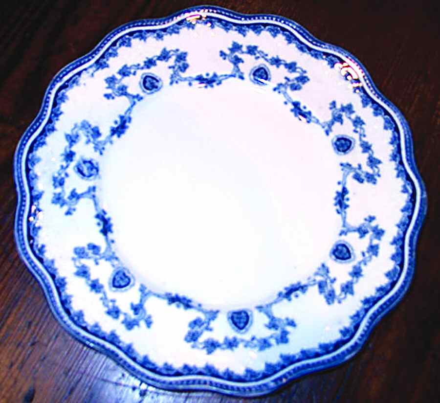 Vine Dinner Plate by Bishop & Stonier-1