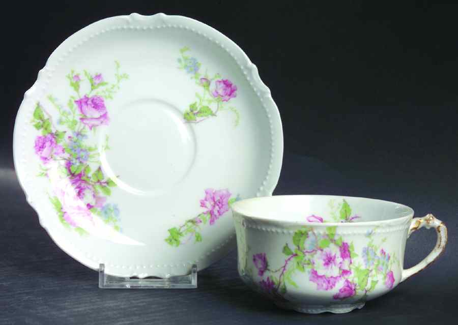 BOG86 Footed Cup & Saucer Set by George Borgfeldt-1