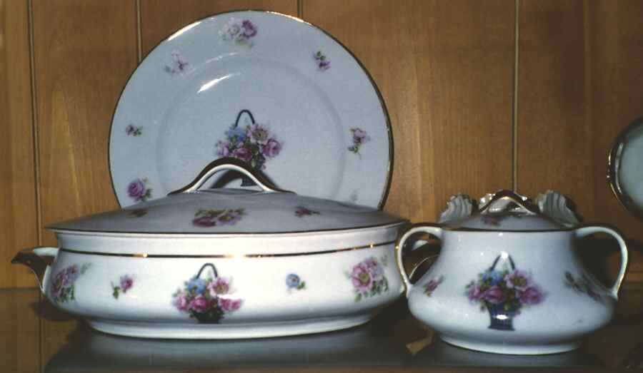 BSS69 Oval Covered Vegetable by Bassett-1