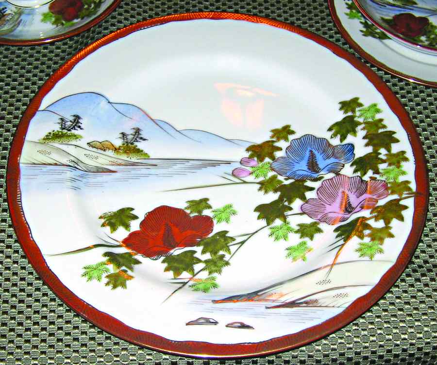 BEX2 Dinner Plate by Betsons-1
