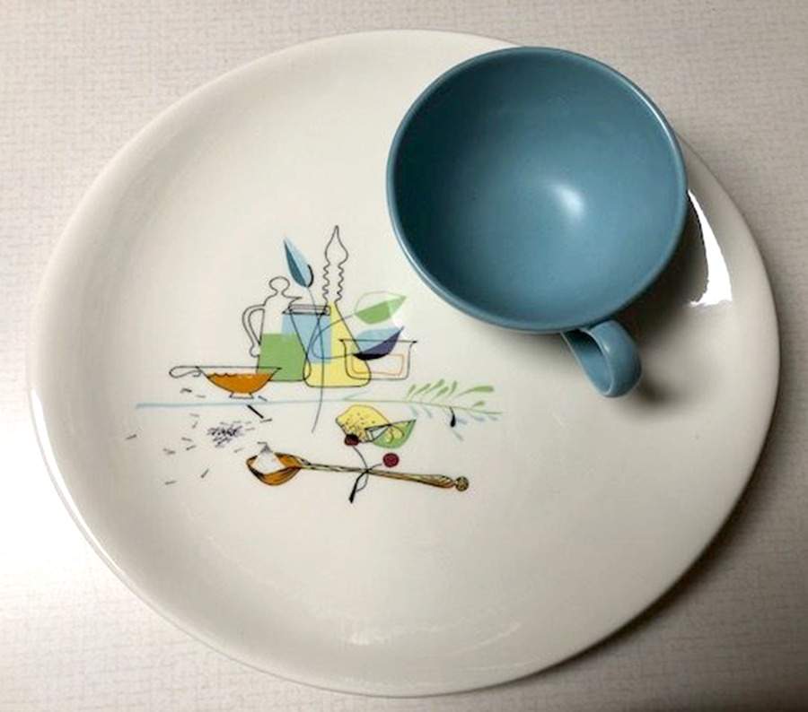 BRO2 Snack Plate & Cup Set by Brock-1