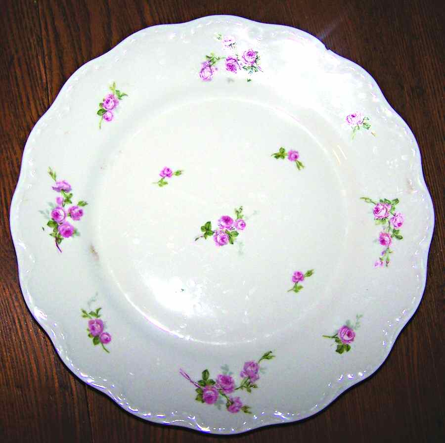 BOG88 Dinner Plate by George Borgfeldt-1
