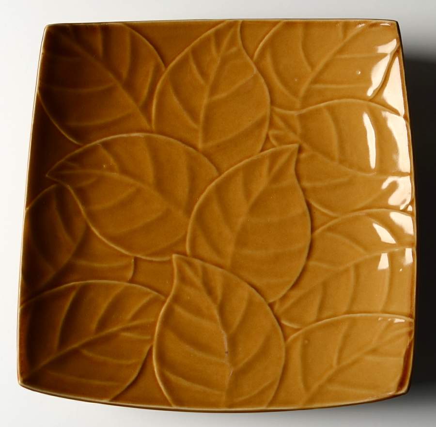Tea Leaves Amber Dinner Plate by Baum Brothers-1