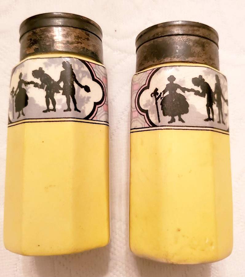 BAK17 Salt & Pepper Set by Baker & Co-1