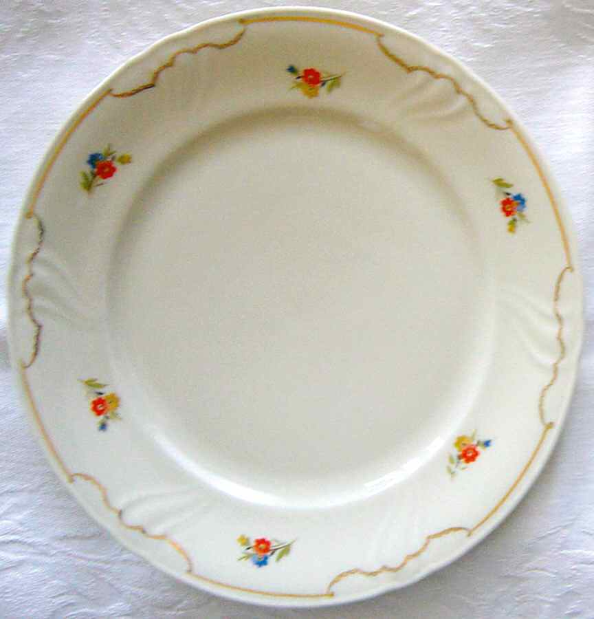Wig1608 Dinner Plate by Winterling - Bavaria-1
