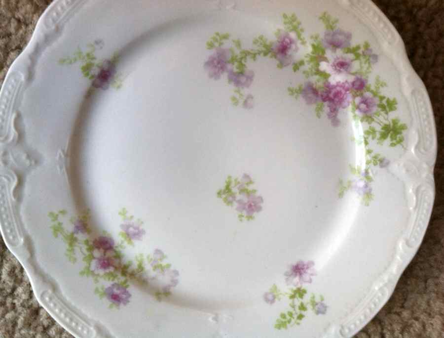 BOG89 Dinner Plate by George Borgfeldt-1