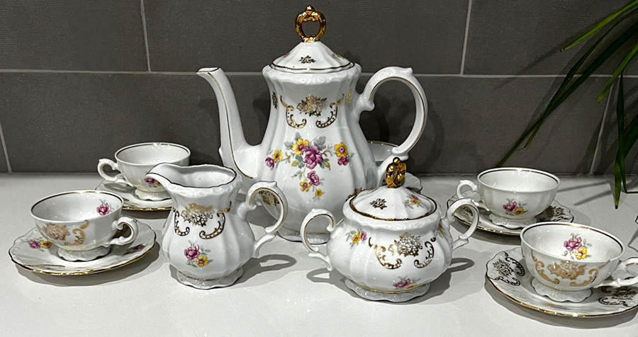 4127 Coffee Pot & Lid by Bareuther & Co-1