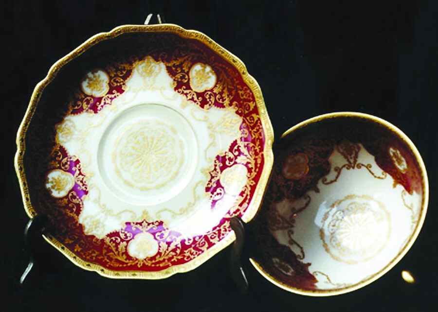 Contessa Footed Cup & Saucer Set by Black Knight-1
