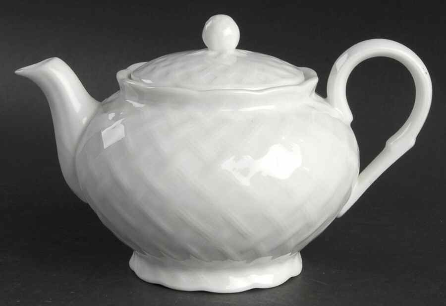 Osier (Restaurant) Teapot & Lid by Bernardaud-1