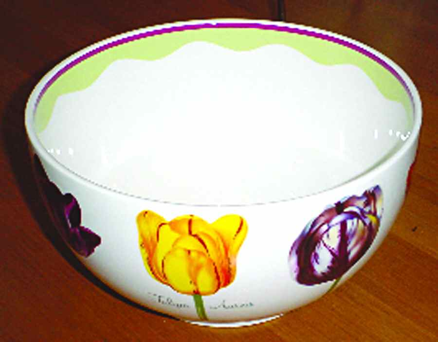 Tulips 11" Large Salad Serving Bowl by Bernarda-1