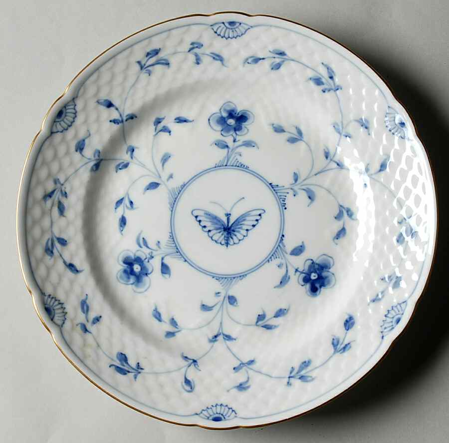 Kipling Dinner Plate by Bing & Grondahl-1