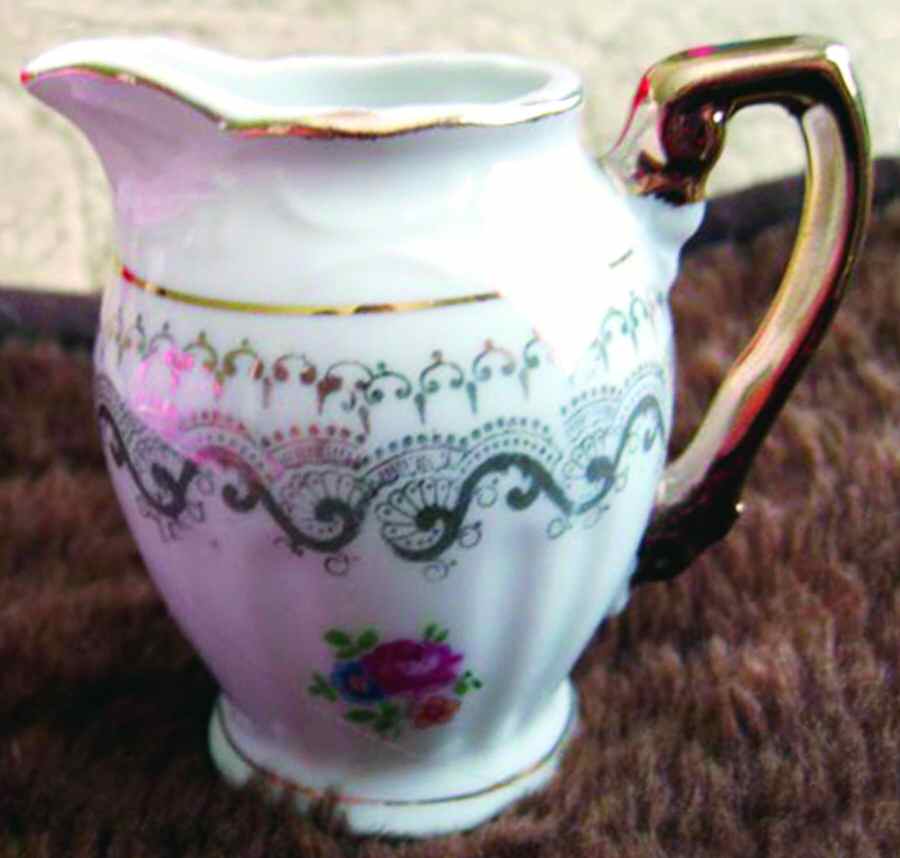 BAV265 Creamer by Bavaria-1