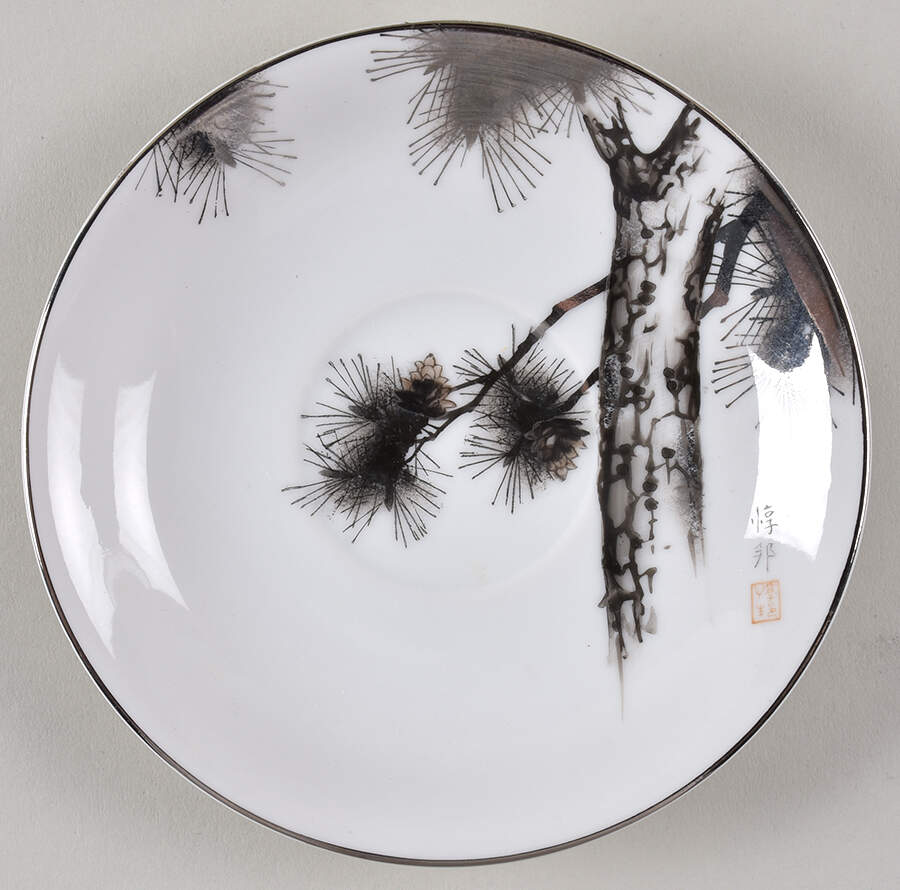 BOX2 Saucer by Bon Tokyo-1