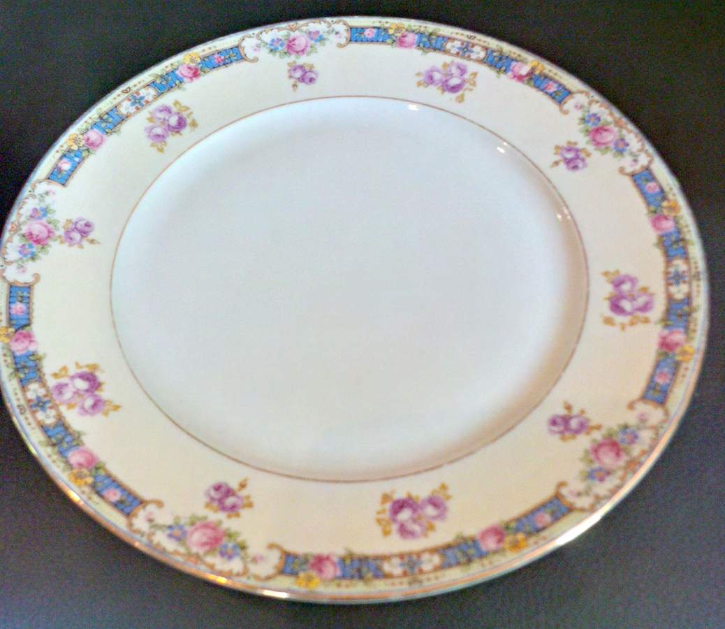BCO27 Dinner Plate by Bloch & Co-1