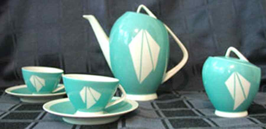 BMD2 Coffee Pot & Lid by Bremer & Schmidt-1