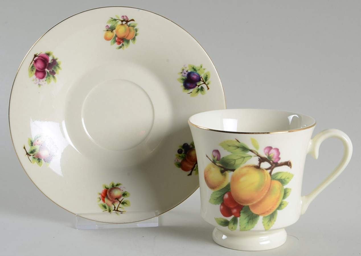 BAU54 Footed Cup & Saucer Set by Baum Brothers-1
