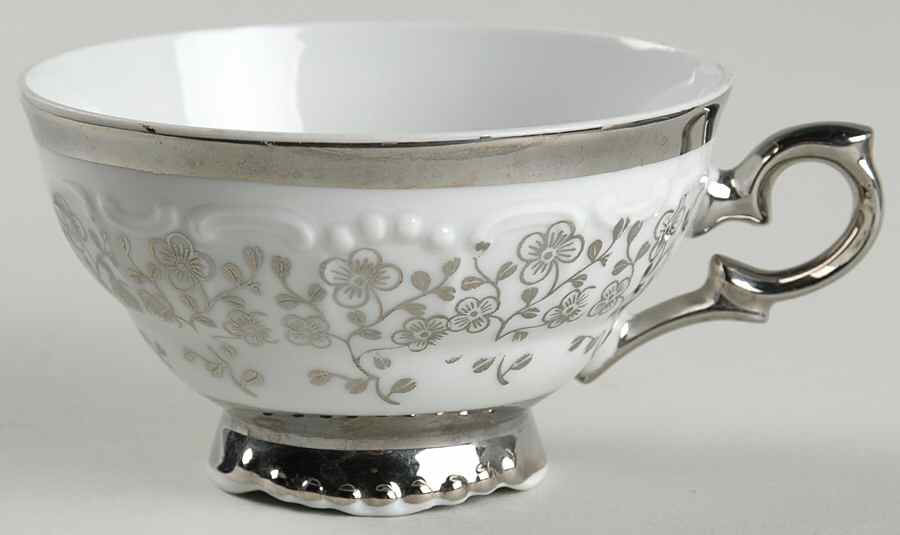 BTH188 Footed Cup by Bareuther & Co-1