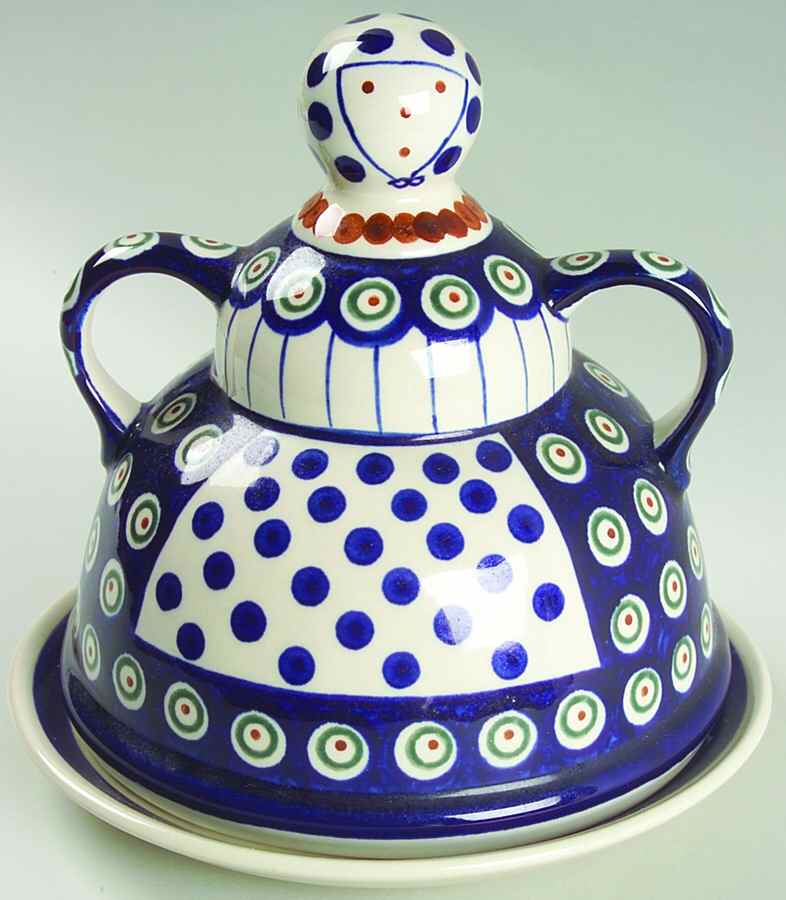 Traditional Cheese Lady W/Lid (Round) by BOLESLAWIEC-1