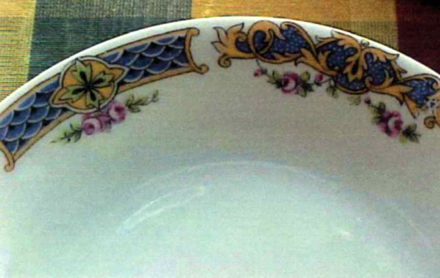 BOJ83 Dinner Plate by Jean Boyer (Limoges)-1