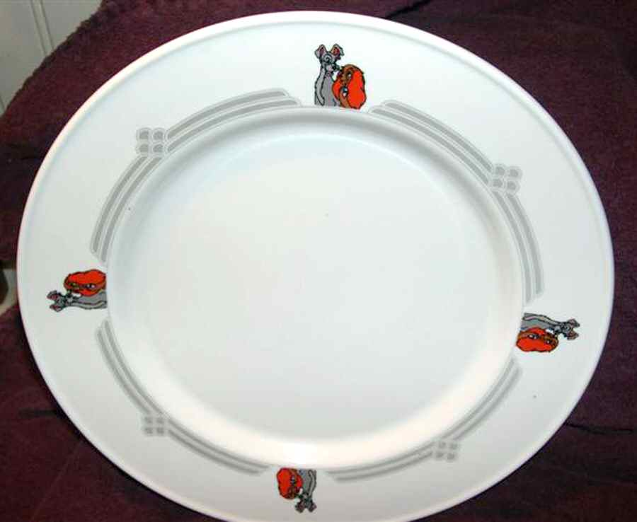 BUF139 Dinner Plate by Buffalo Pottery-1