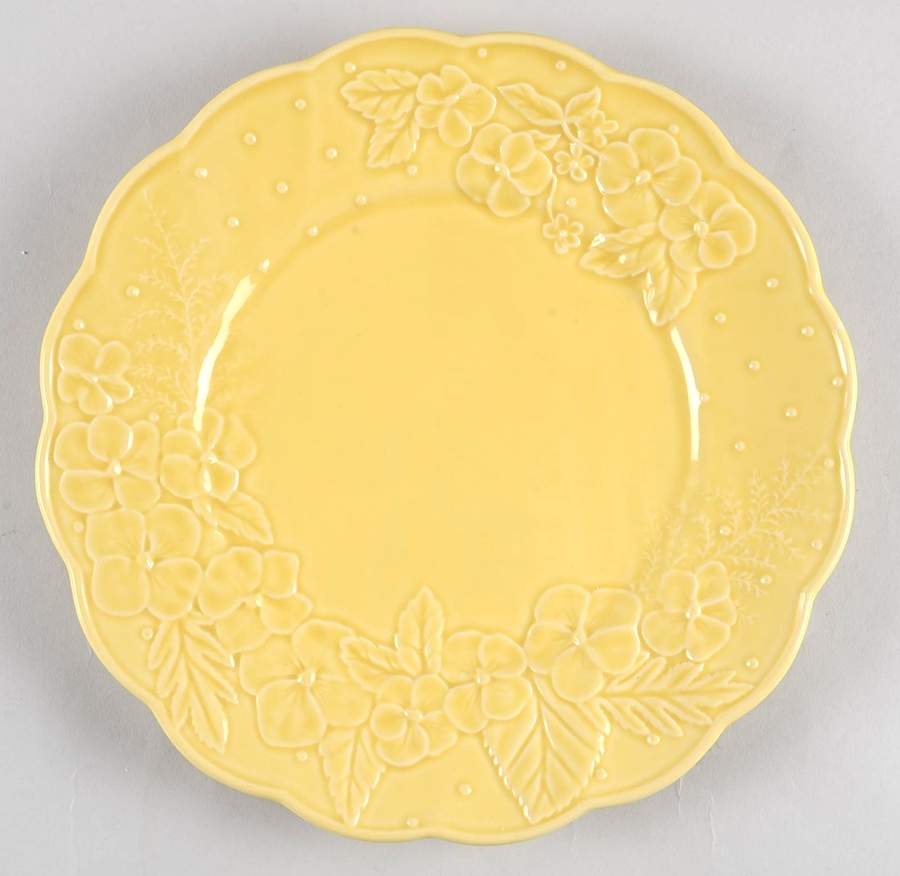 Ingrid Yellow Dinner Plate by Bordallo Pinheiro-1