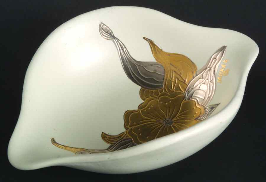 Mayan 7" Oval Bowl by Sascha Brastoff-1