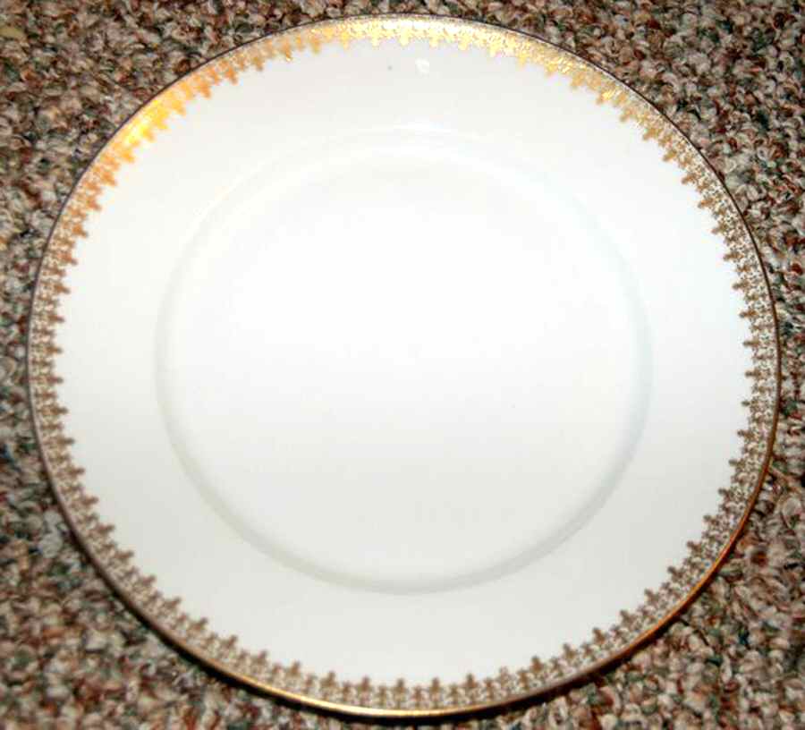 BLH18 Dinner Plate by Blakeman & Henderson-1