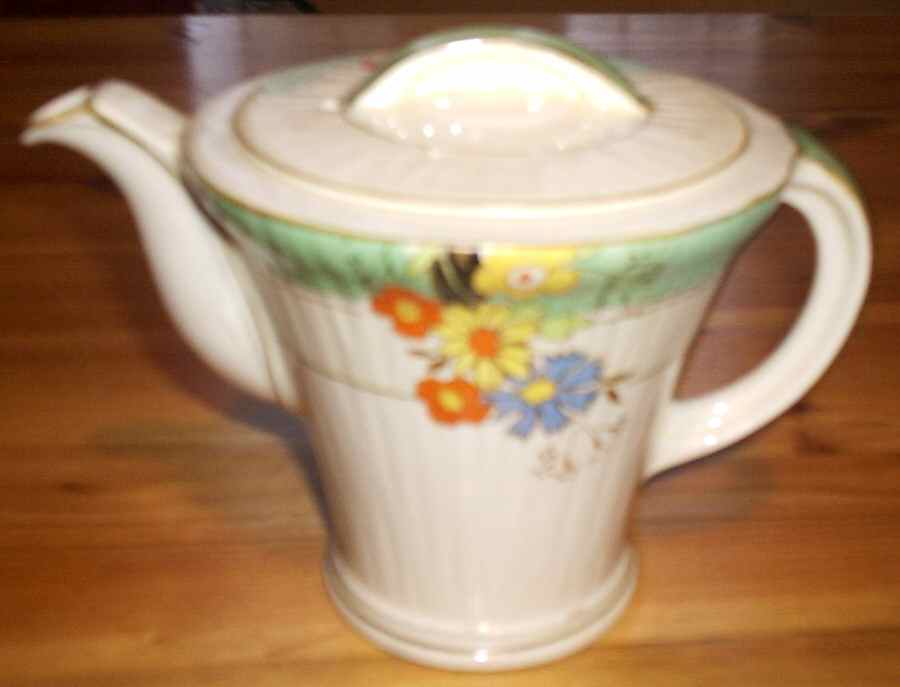 BUL57 Mini Teapot & Lid by Burgess & Leigh-1