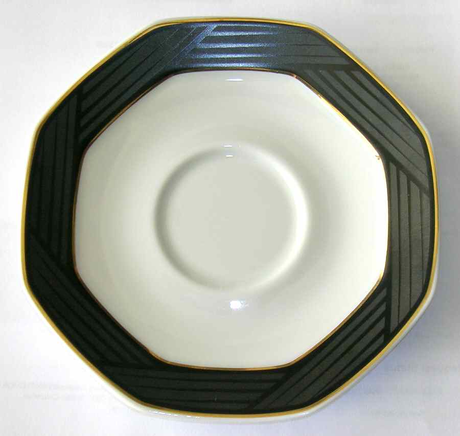 Mystique Saucer by Belkraft-1
