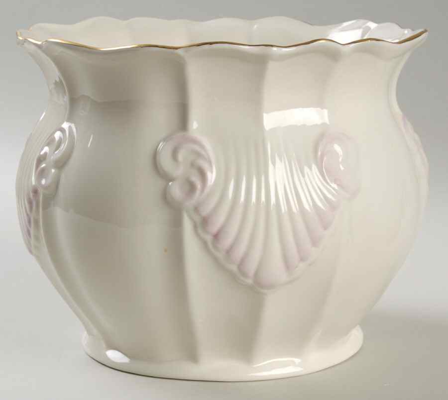 Georgian Shell 6" Cachepot by Belleek Pottery (Ireland)-1