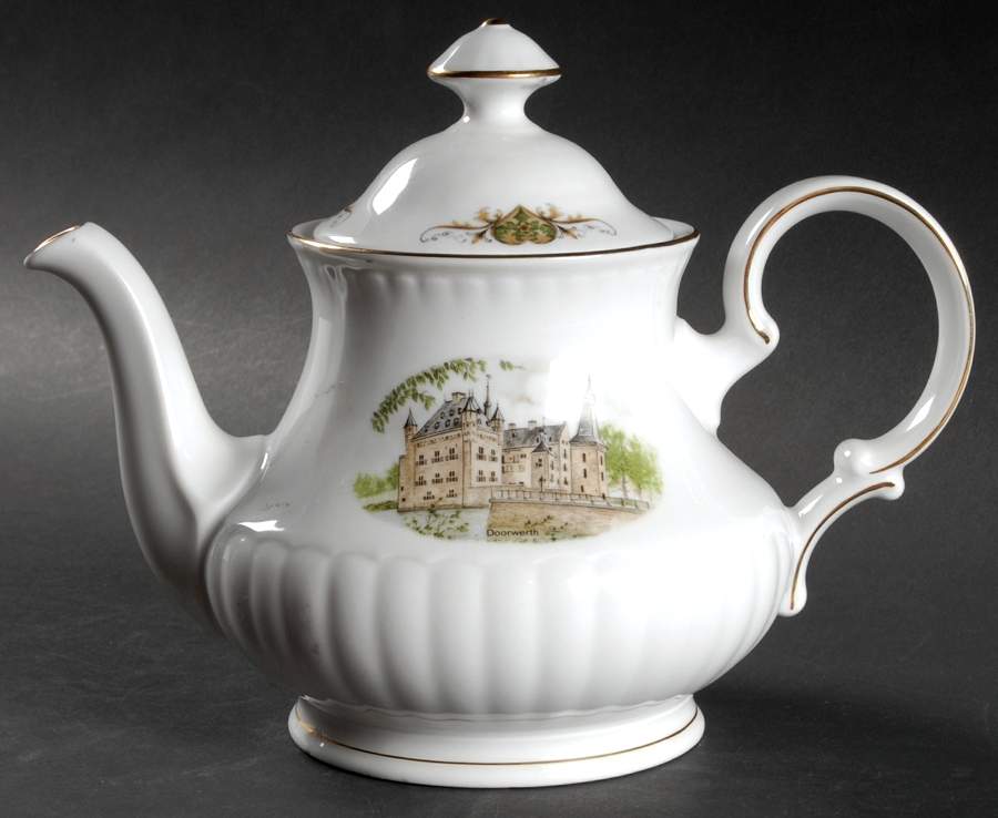 Original Dutch Castles Teapot & Lid by Bavaria-1