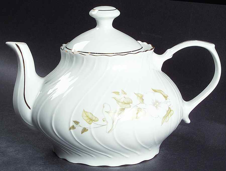 B1K1 Teapot & Lid by Boris Kidak-1