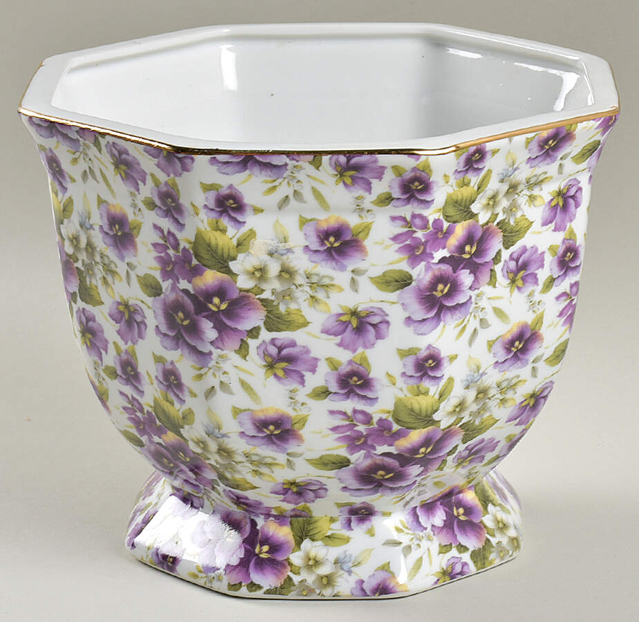 Pansy Chintz 6" Vase by Baum Brothers-1