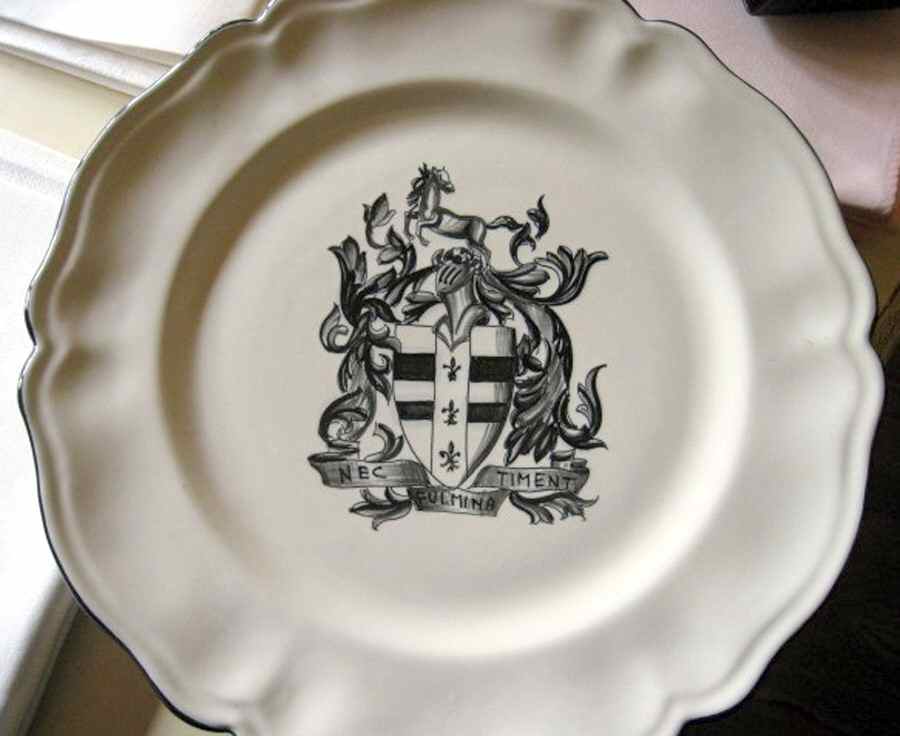 BGO2 Dinner Plate by Bergdorf Goodman-1