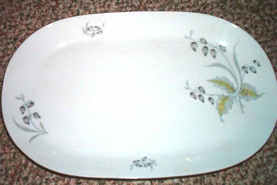 BAV320 14" Oval Serving Platter by Bavaria-1