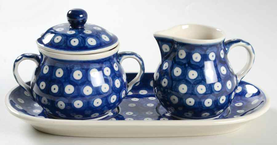 True Blue Creamer & Sugar with Lid & Tray Set by BOLESLAWIEC-1