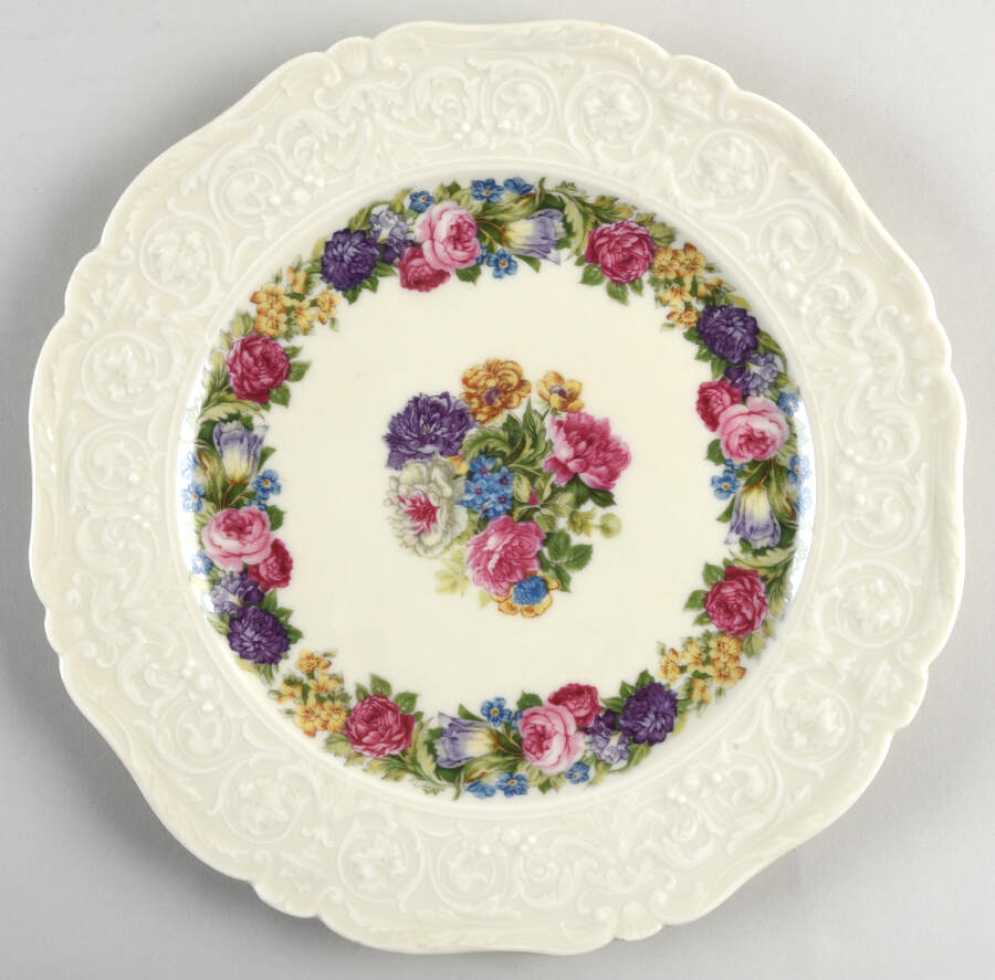 BLK151 Luncheon Plate by Black Knight-1