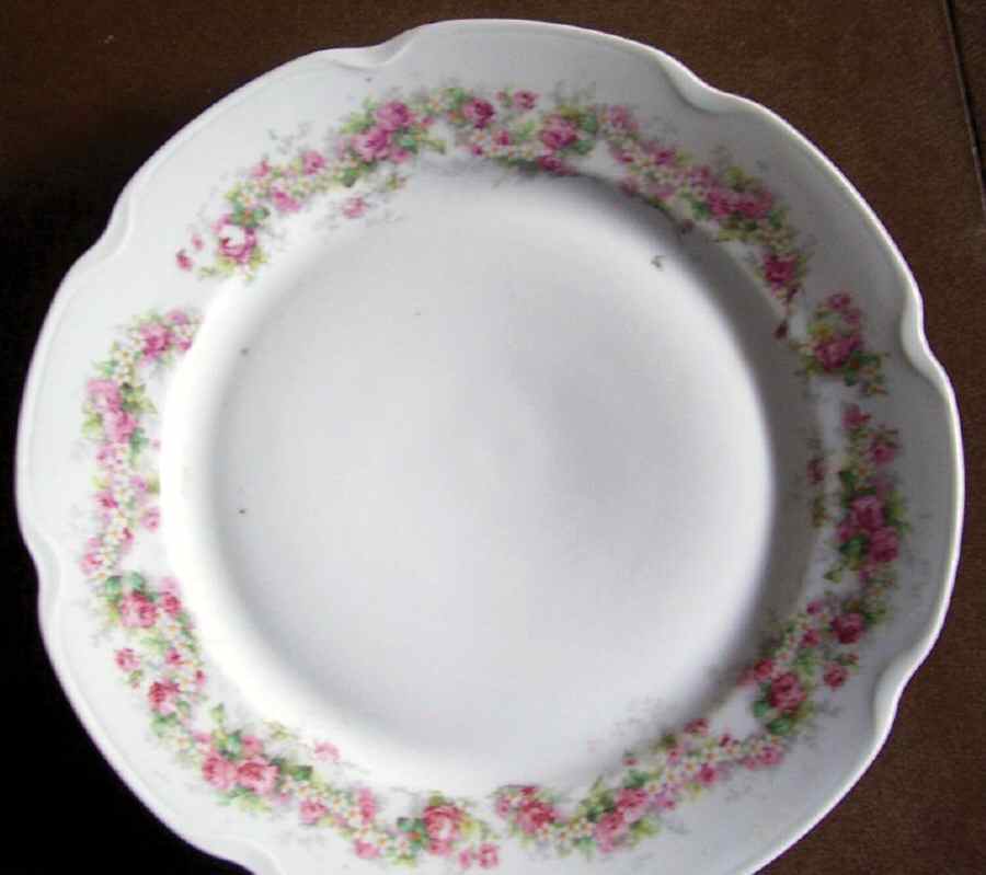 BNK6 Dinner Plate by Benedikt Brothers-1